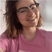 Estudiante universitaria con 3 años de experiencia en clases particulares a primaria y técnicas de estudio. Imparte varias materias